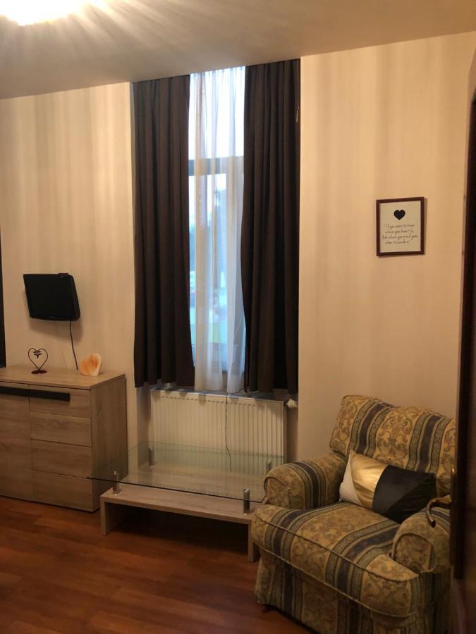 Quiet -Residential Area 2 Bedroom+Living Room Apartment Szombathely Exterior photo